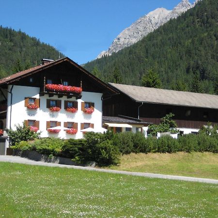 Gaestehaus Fitsch Obsteig Exterior foto